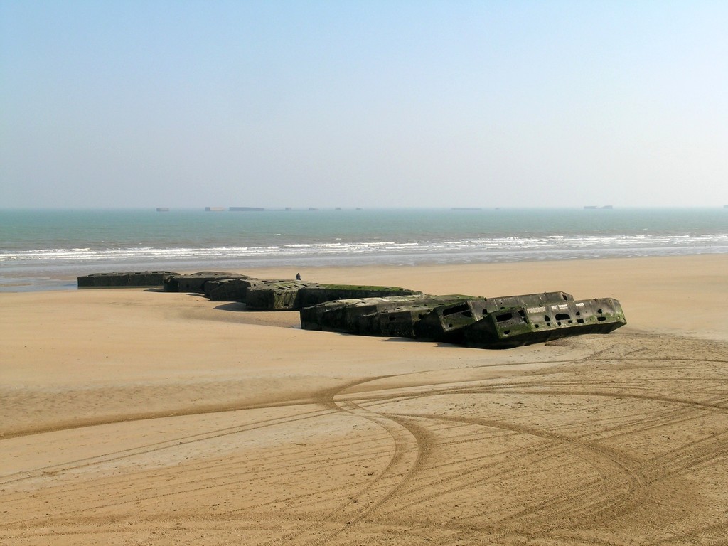 2. Tag: Hafen von Arromanches