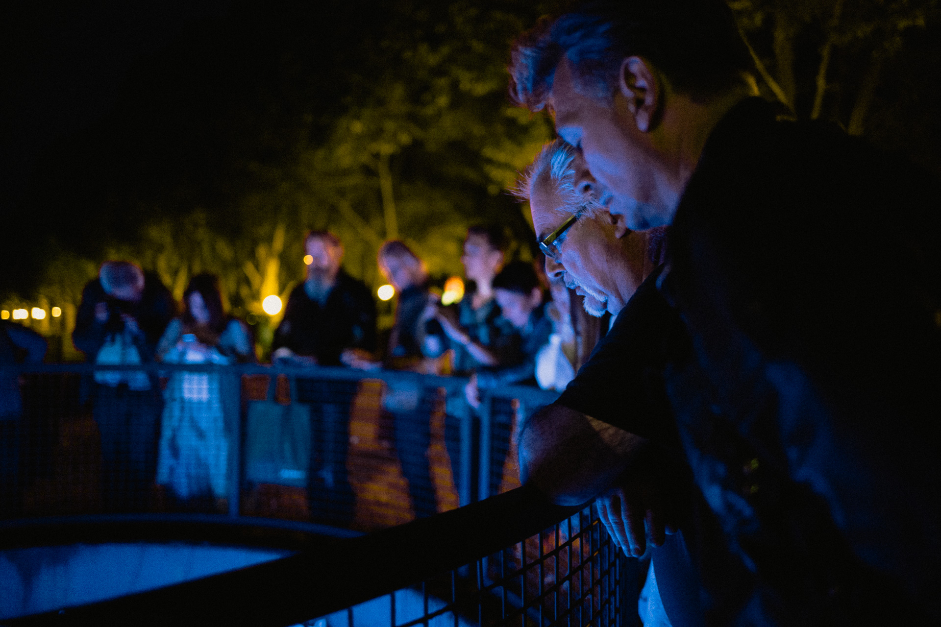 Pendeloque: Generalprobe LICHTBRUNNEN_Foto: © Ben John_benvintage.com