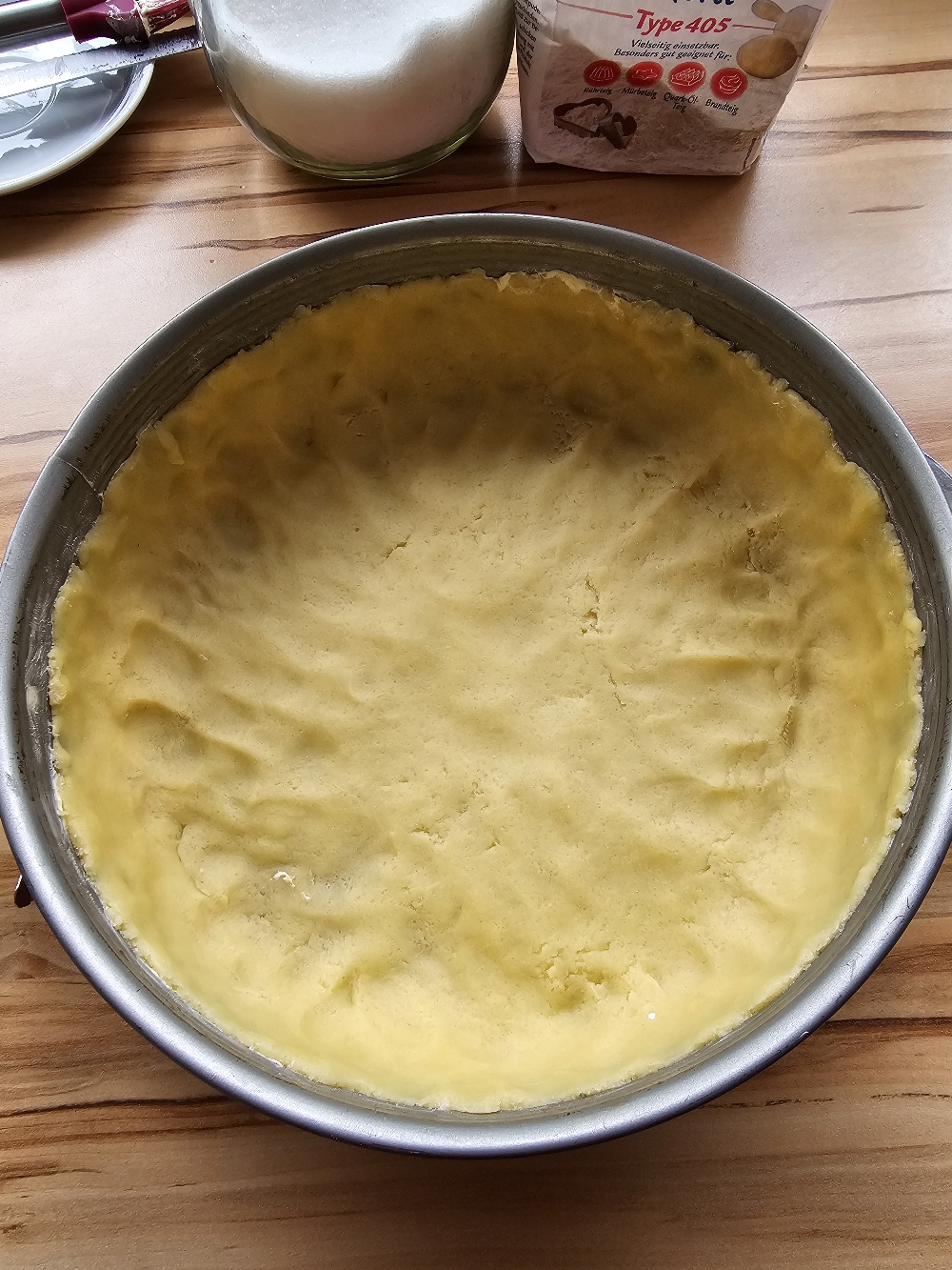 Teig für Apfelkuchen in der Springform