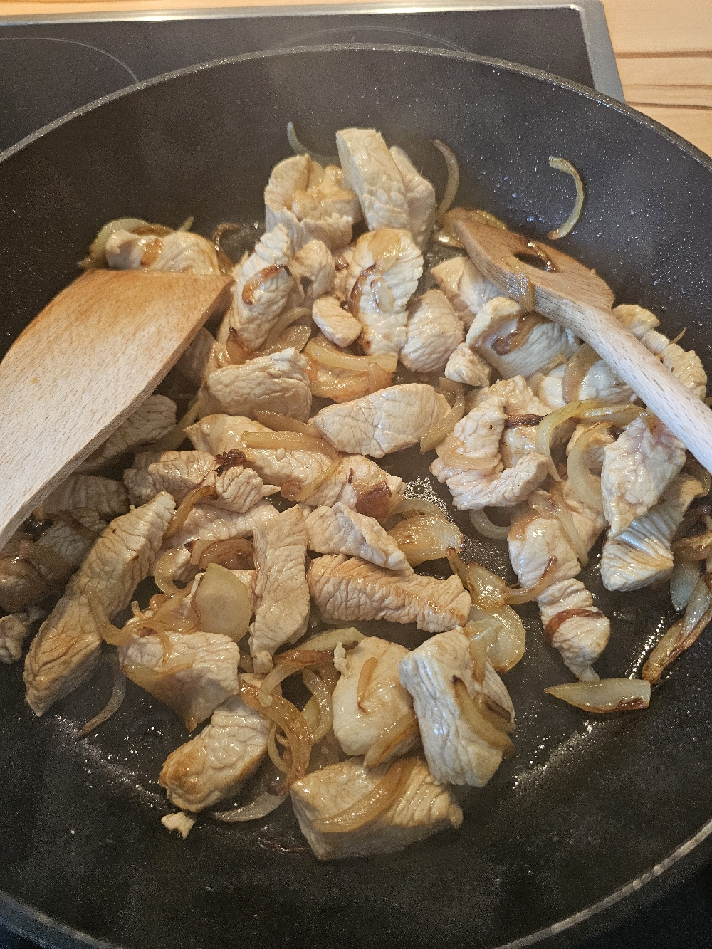 Champignons für Züricher Geschnetzeltes Züricher Art