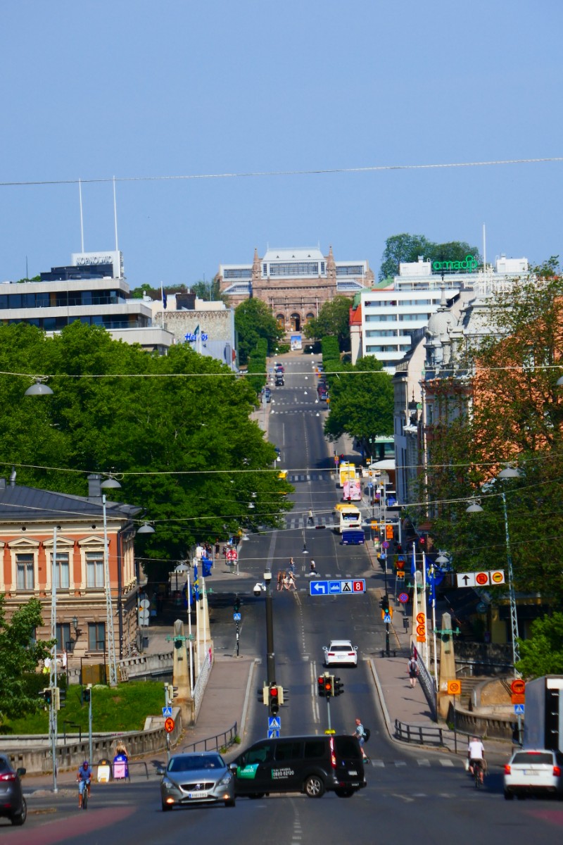 Turku die älteste Stadt Finnlands. Auf mich macht sie den Eindruck des Wachstums in den 60-70er Jahren 