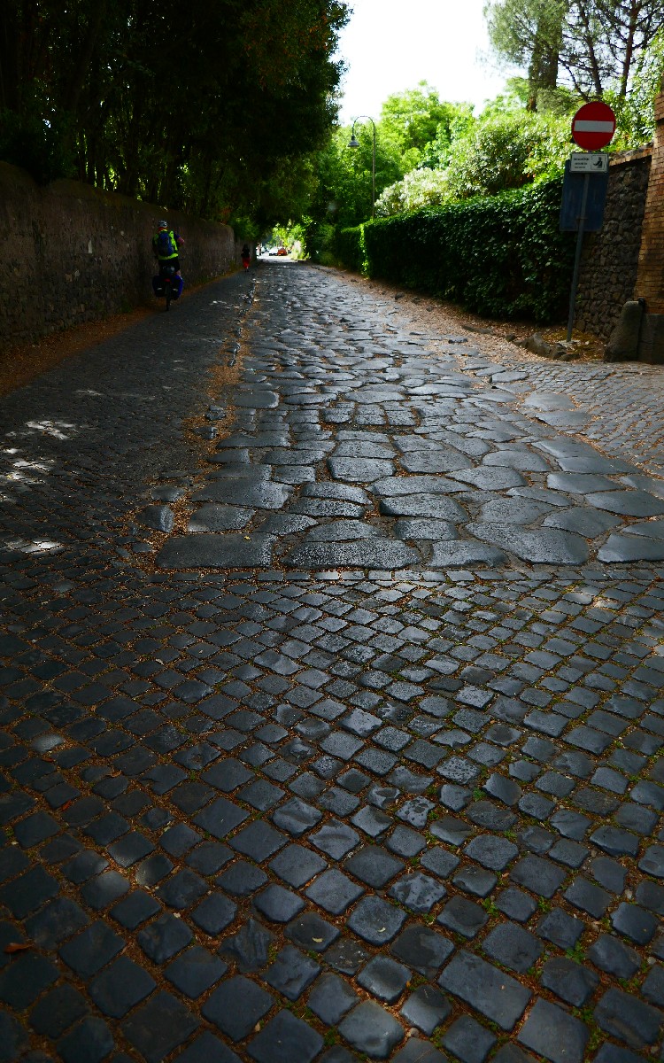 Via Appia Antica 