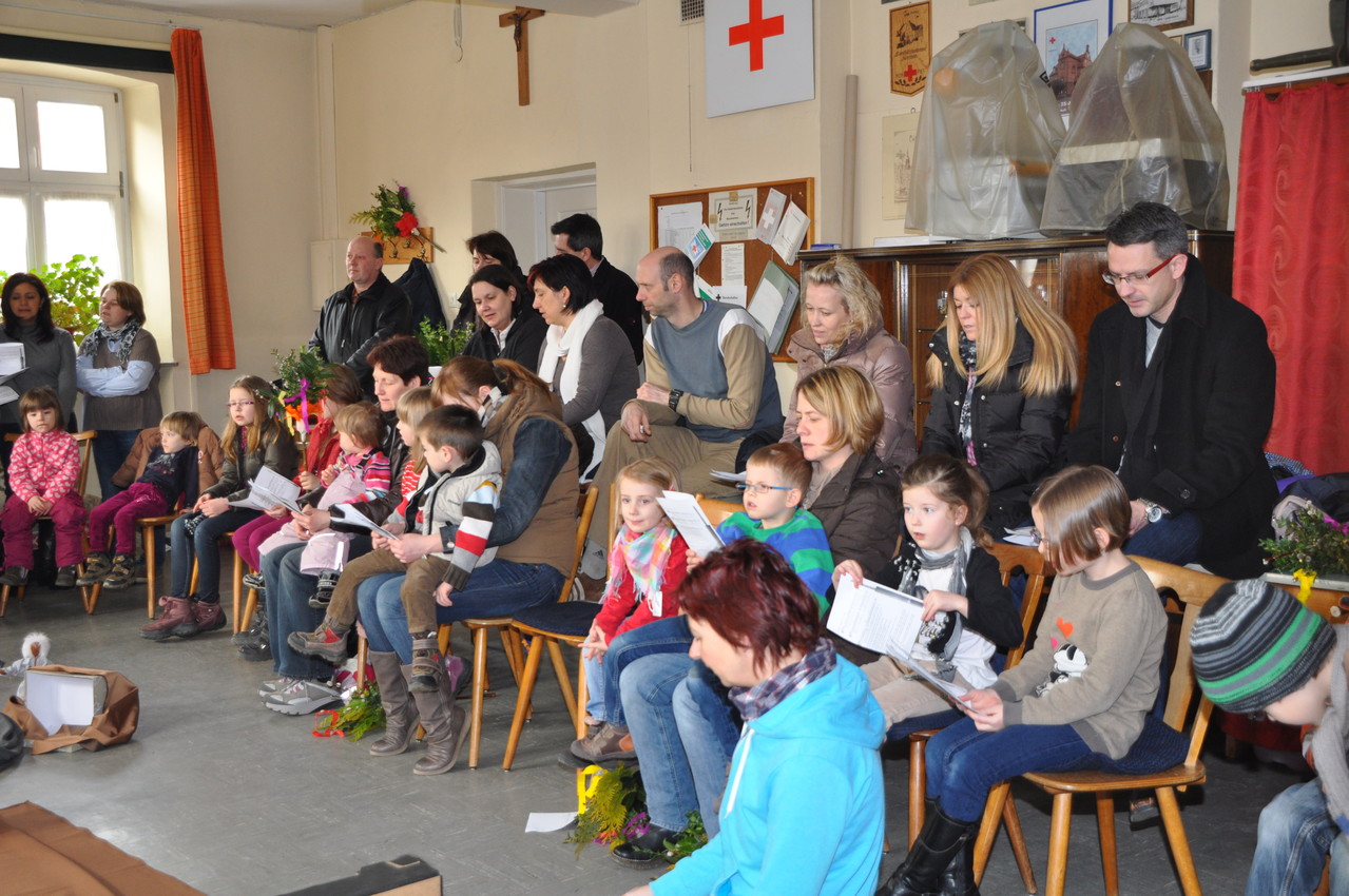 Kinderkirche Palmsonntag 2013 (Bild von Elke Kraus)
