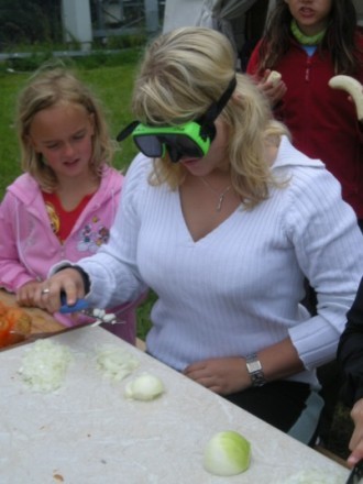 Die Zwiebeln brennen heute so in den Augen!