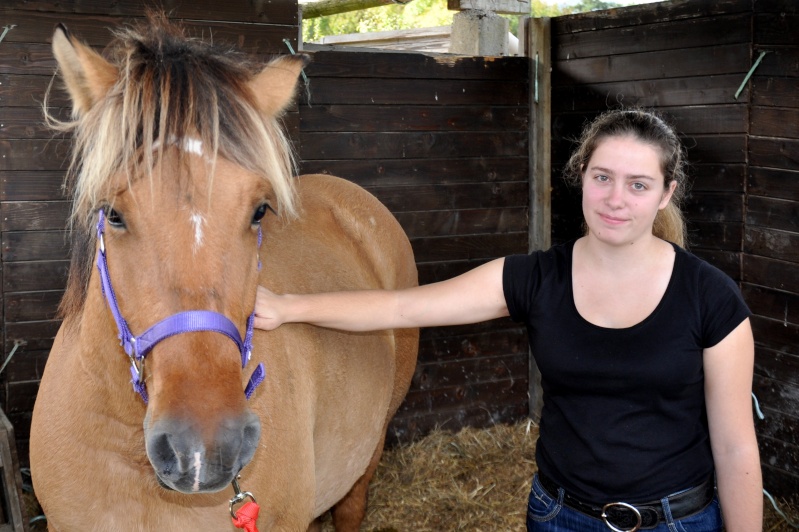 Lotus, renommé Acrobate, adopté par Eugénie en 2013