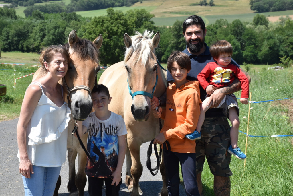 Ramses du Naberon et Coton du Chagne adoptés par Alexandre, Sandra, Théo, Mikaélé et Teiki en juillet