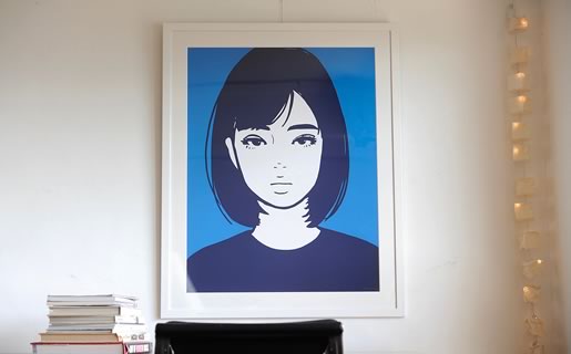 KYNE（キネ）100万円を超えるシルクスクリーン作品の額装は何？