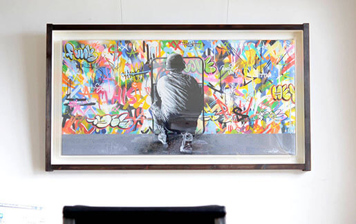 Martin Whatson（マーティン・ワトソン）のキャンバス作品を額装しました。