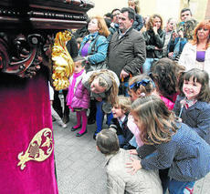 Maniobra de salida Interior del Templo. Semana Santa de 2012