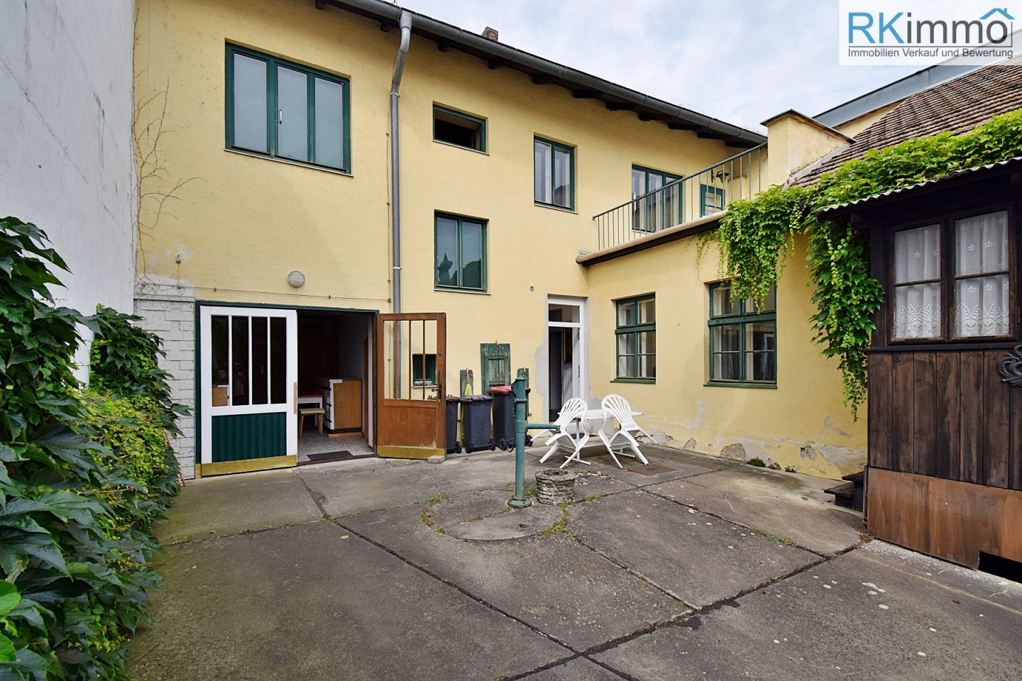 Hauser Niederosterreich Weinviertel Mistelbach No