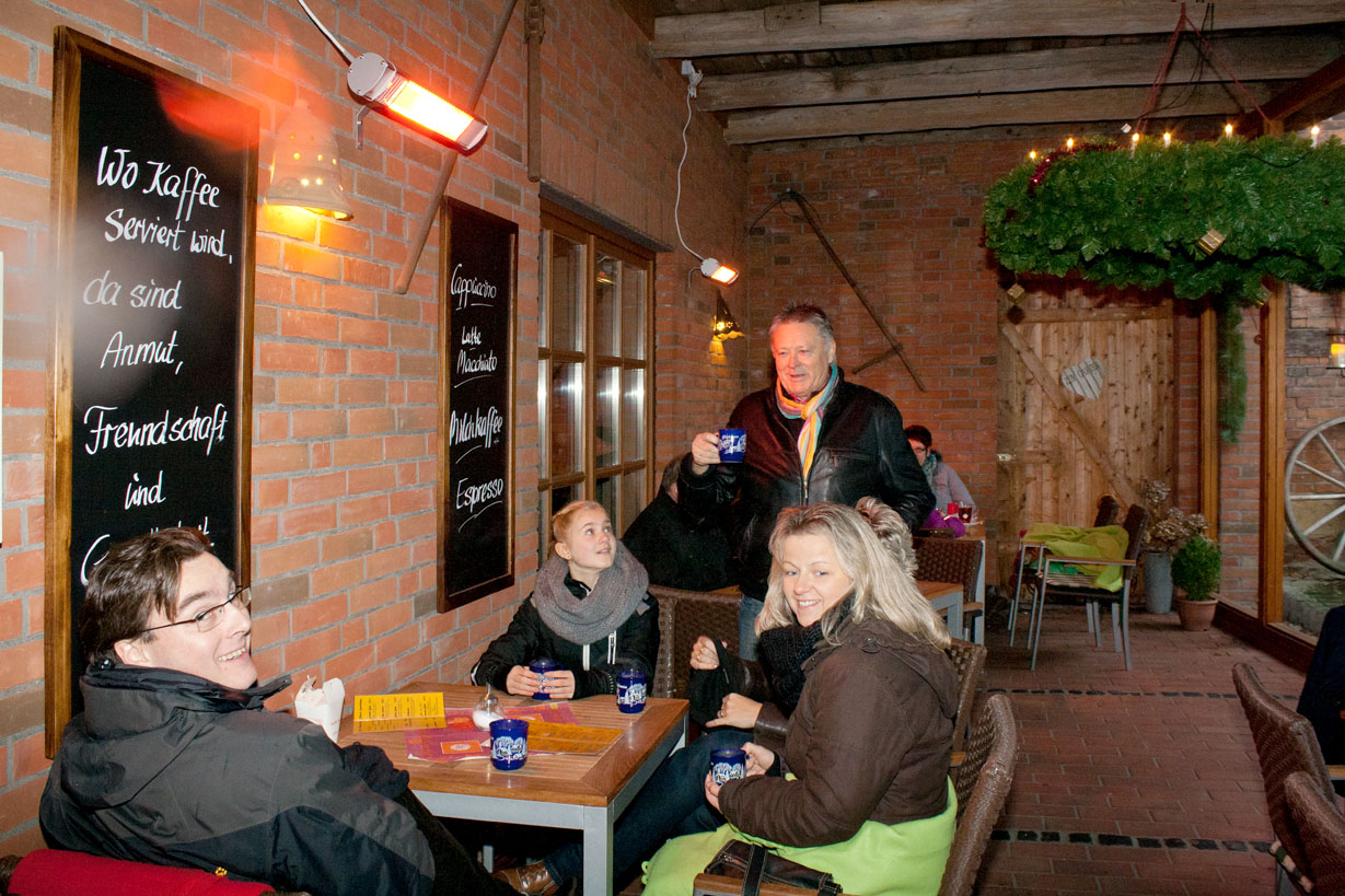 Stederdorfer Weihnachtsmarkt Café Duo