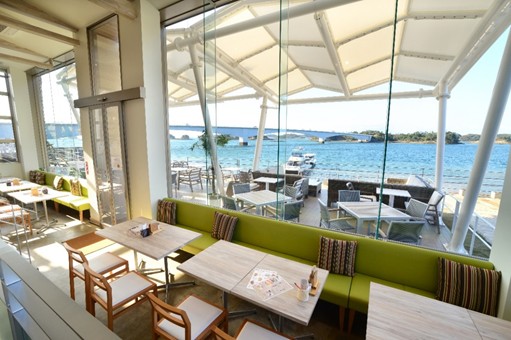Plate Cafe L'isola