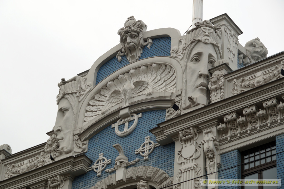 Fassadendetails an einem Haus in der Elisabetes iela