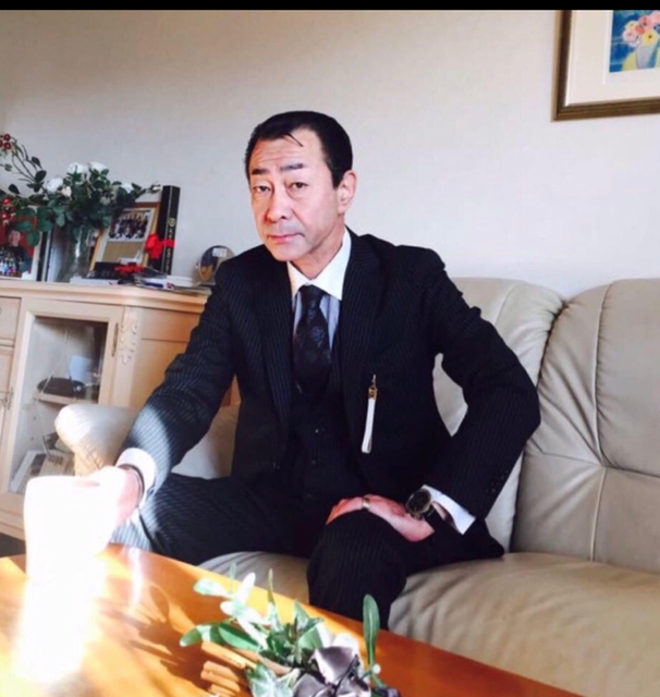 代表の野村です。お客様に親切、丁寧に対応させていただきます。