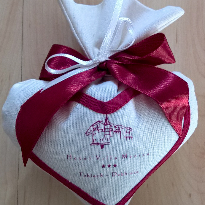 Sample natural linen