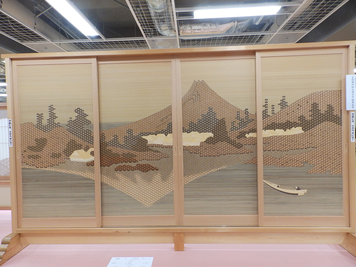 やさしい光と風に囲まれて恵那市の木製建具・工芸建具 - 所建具店 やさしい光と風に囲まれて恵那市の木製建具・工芸建具 - 所建具店