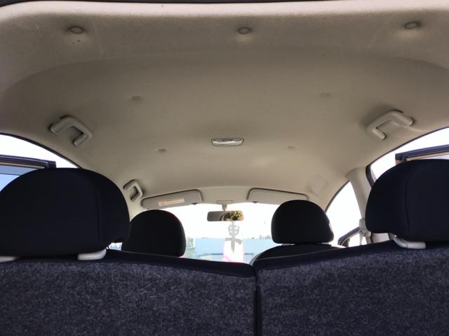 禁煙車で天上も非常に綺麗ですょ！