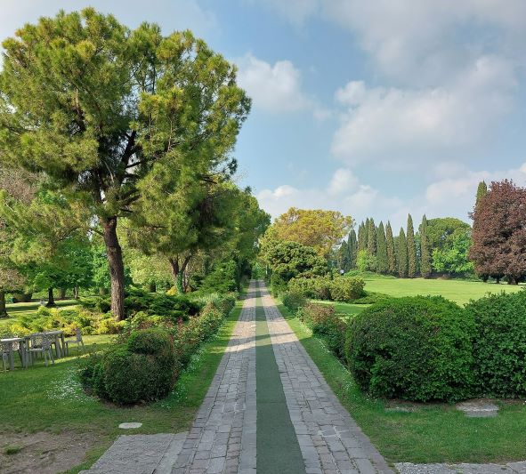parco giardino sigurtà am gardasee