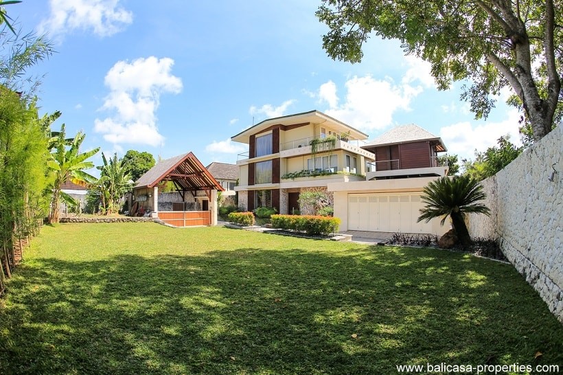 Balangan villa for sale