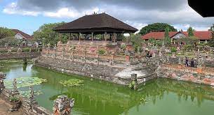 Bali Kambang in Klungkung, Bali