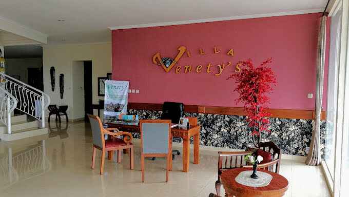 Dijual hotel di Bandung