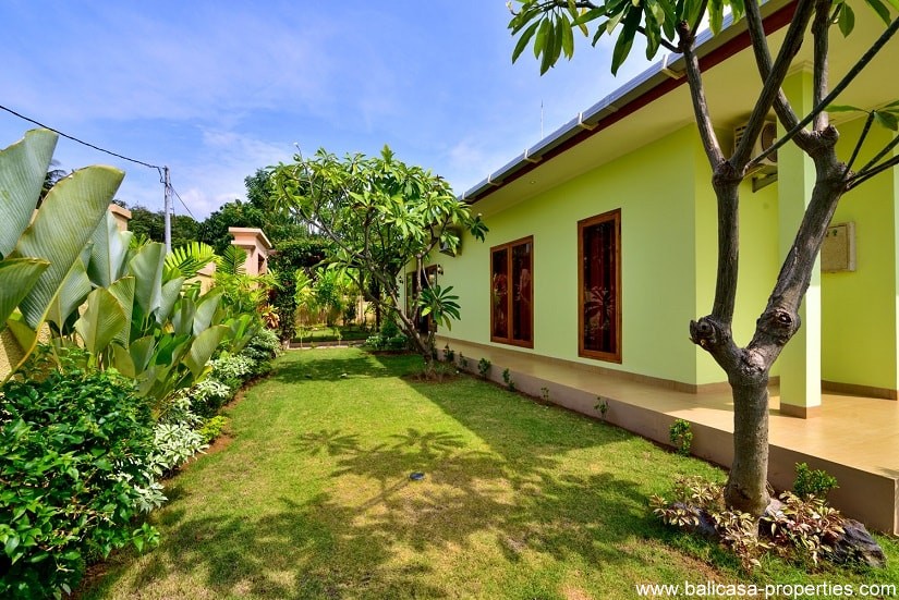 Umeanyar villa for sale