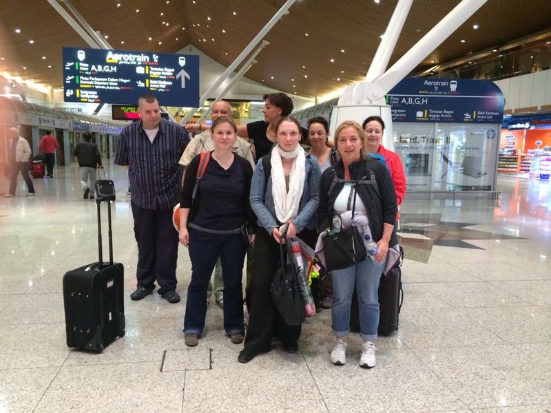 das Team beim Heimflug