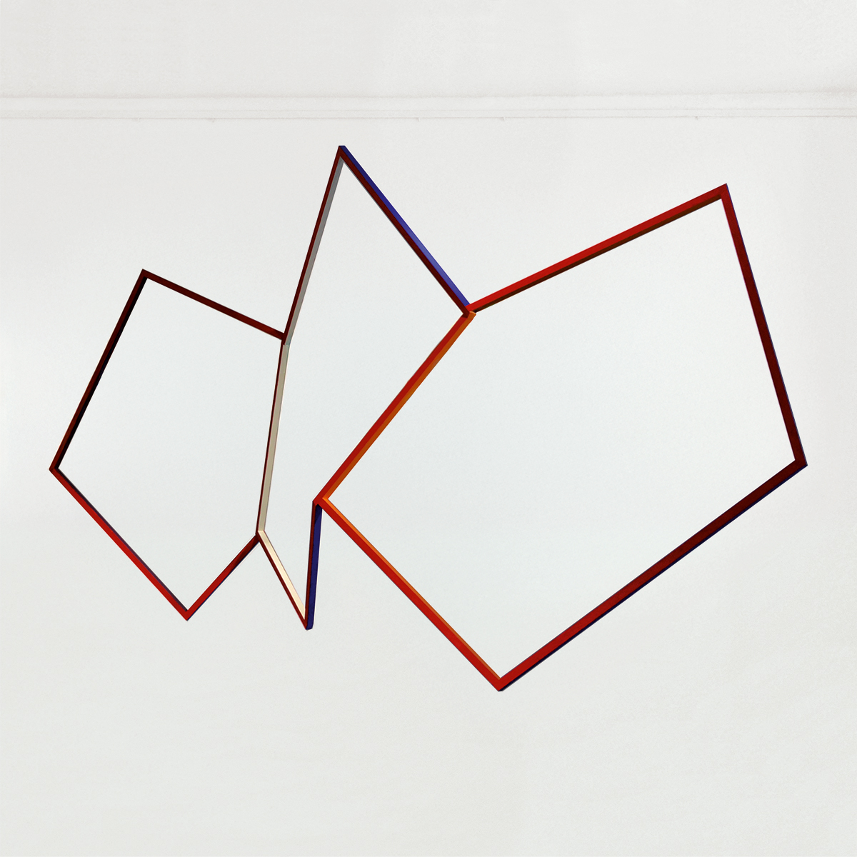 "Trois petites notes", 2013, 83 x 160 x 27 cm, Holz, Acryllack