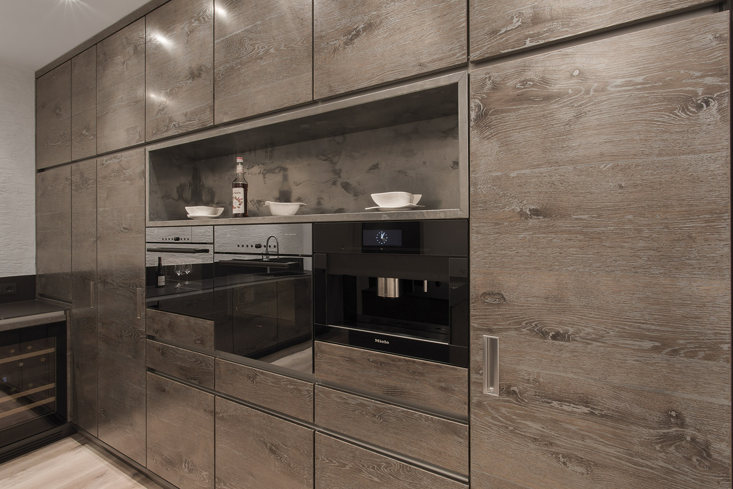 Referenz 04: Individuelle Küche mit Zink veredelt - Holzoberflächen der