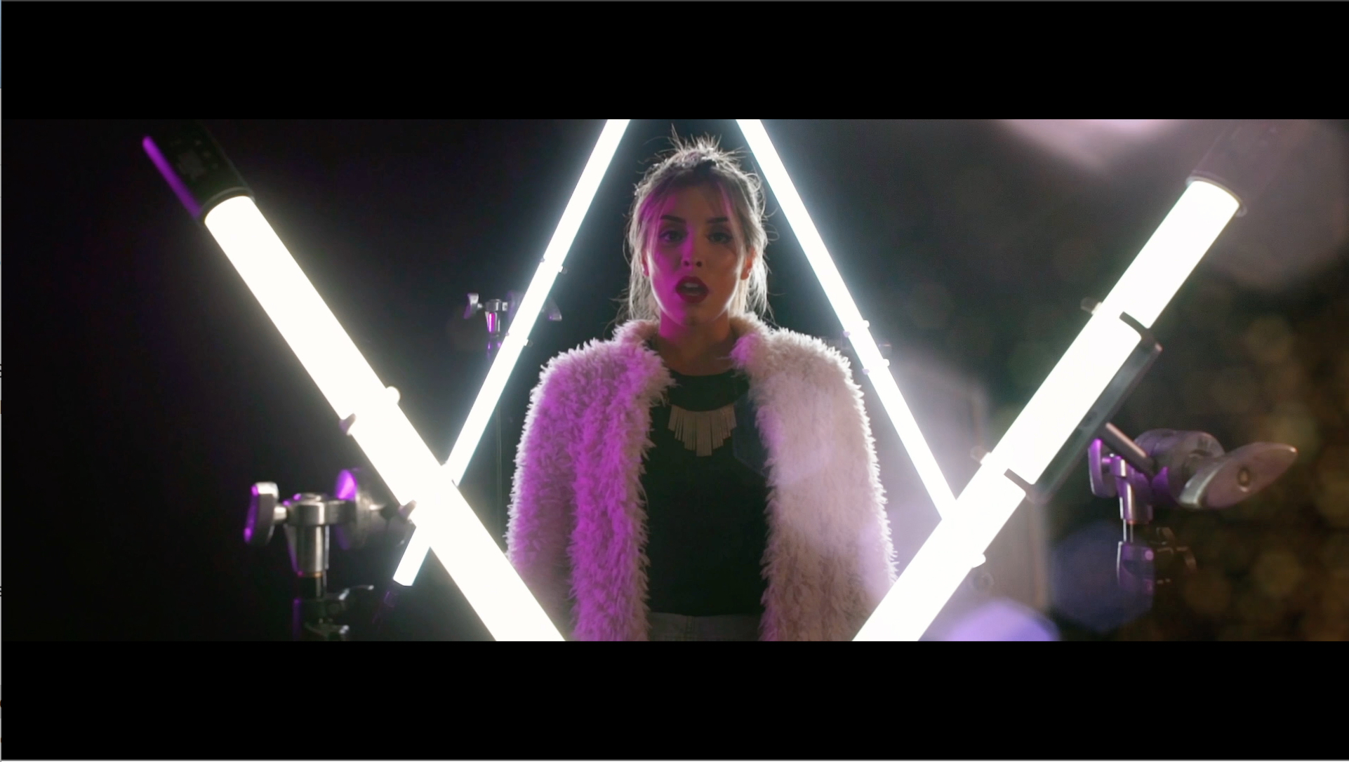 El Subcomandante Post se manda colaboración para Video Musical "Without You"