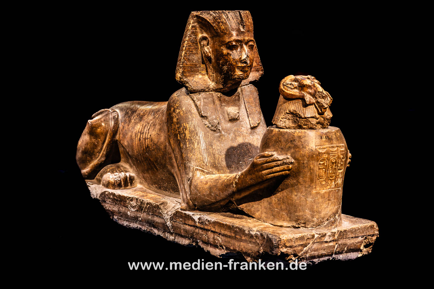 Statue von Ramses II als Sphinx