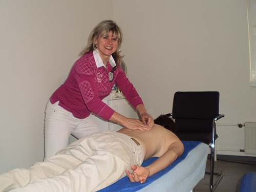 Mitarbeitermassage in der Firma