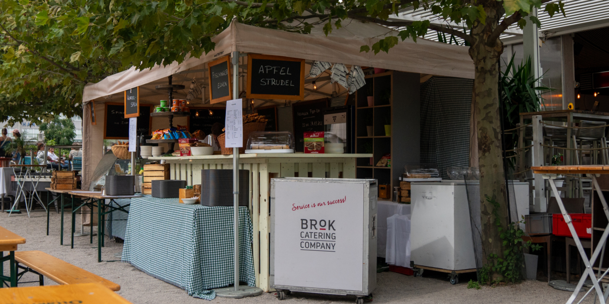 Die Strandbar Herrmann: Willkommen zurück an der Donau!