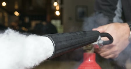 Feuerlöscher kaufen, Feuerlöscher, Löschdecke, Rauchmelder, Bio Fluorfrei, biologisch abbaubar, umweltfreundlich, Feuerlöscherservice, Feuerlöscherkontrolle, Feuerlöscherwartung, Feuerlöscher, Schaumlöscher, Leichtwasser, Preis, Region Basel, Schweiz