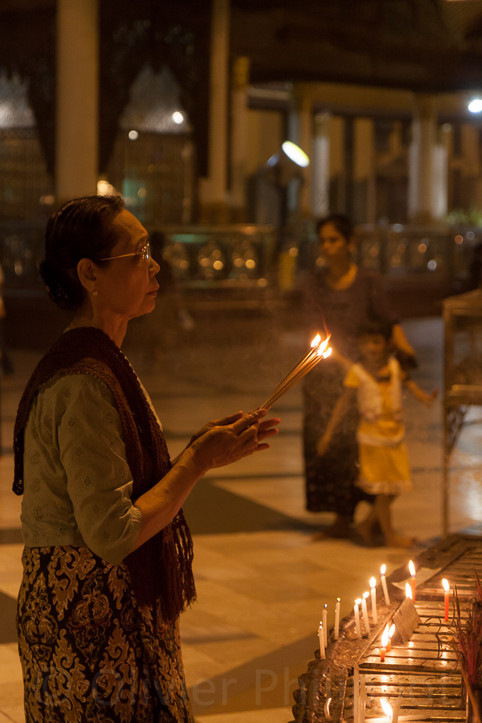 Burma - Rangoon - Shwedagon