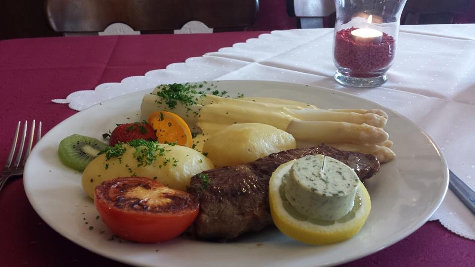 Rumpsteak mit Spargel