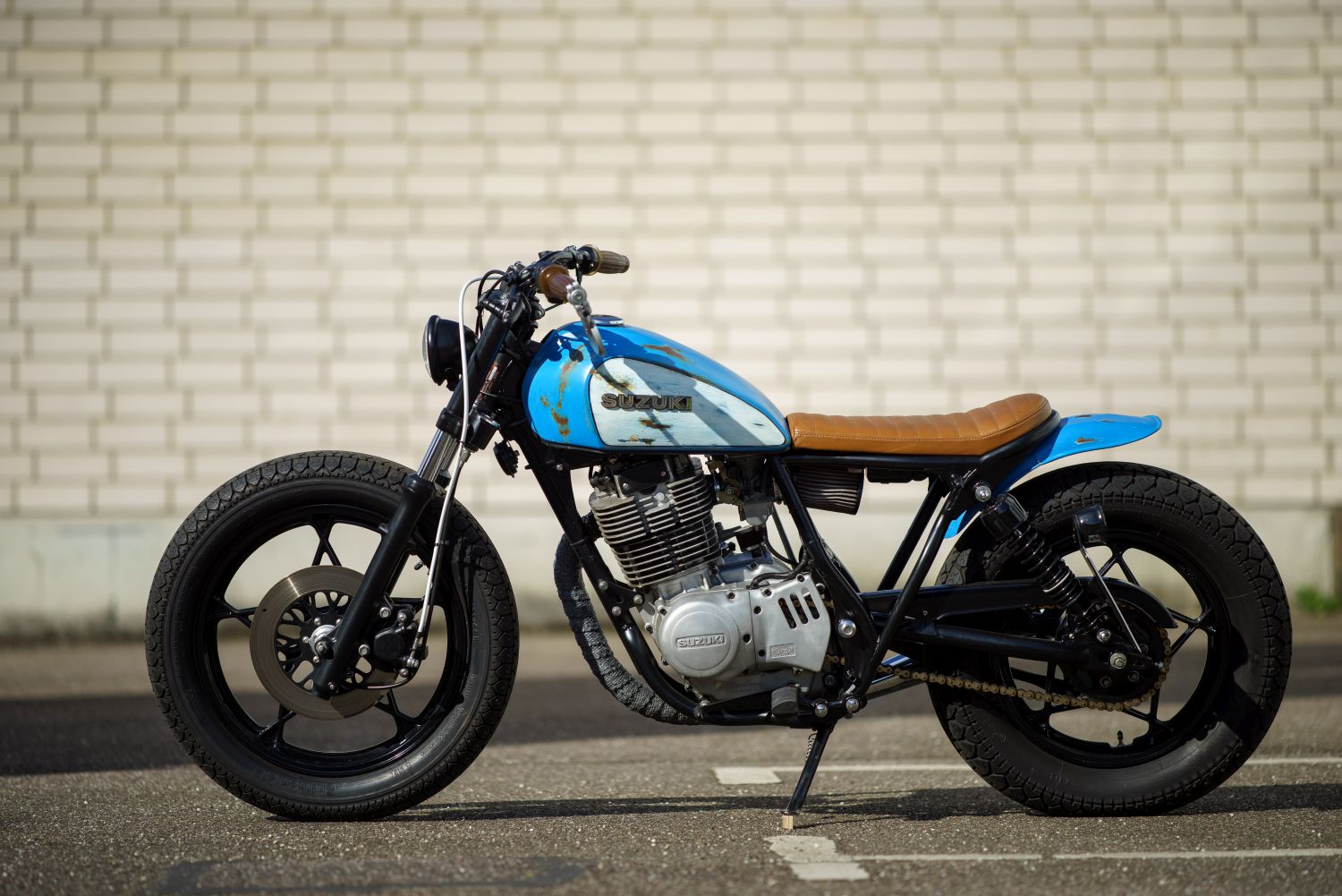 Suzuki GN 400 Baujahr 1982 hombrese bikes Ideenschmiede und Werkstatt