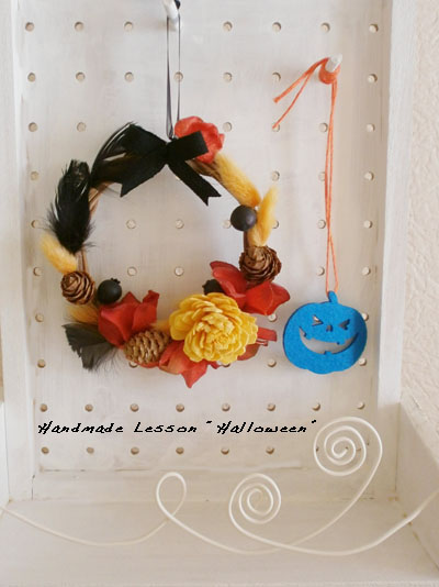 ディスプレイボックスとハロウィンリースを手作り