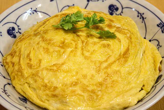 パッタイ・トウカイ/オムレツ焼きそば 