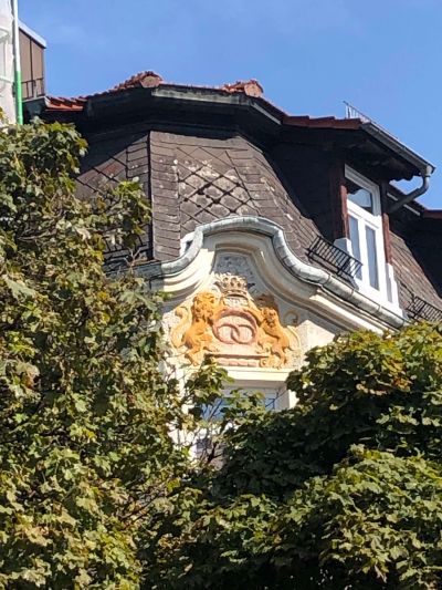 Das Augsburger "Brezenhaus" zeugt davon, dass die Breze in Augsburg erfunden wurde