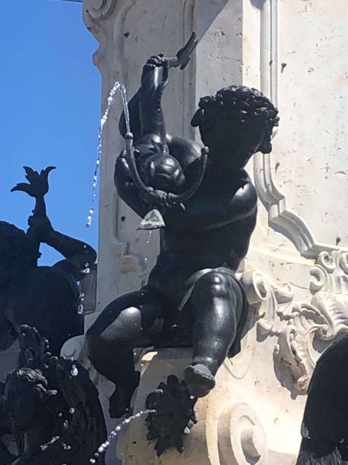 Stadtspaziergang durch die Augsburger Altstadt: die Augsbuerger Prachtbrunnen