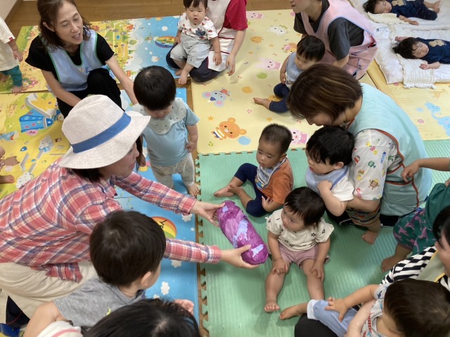 最後に大きなさつまいもが飛び出すと会場は大盛り上がりでした！