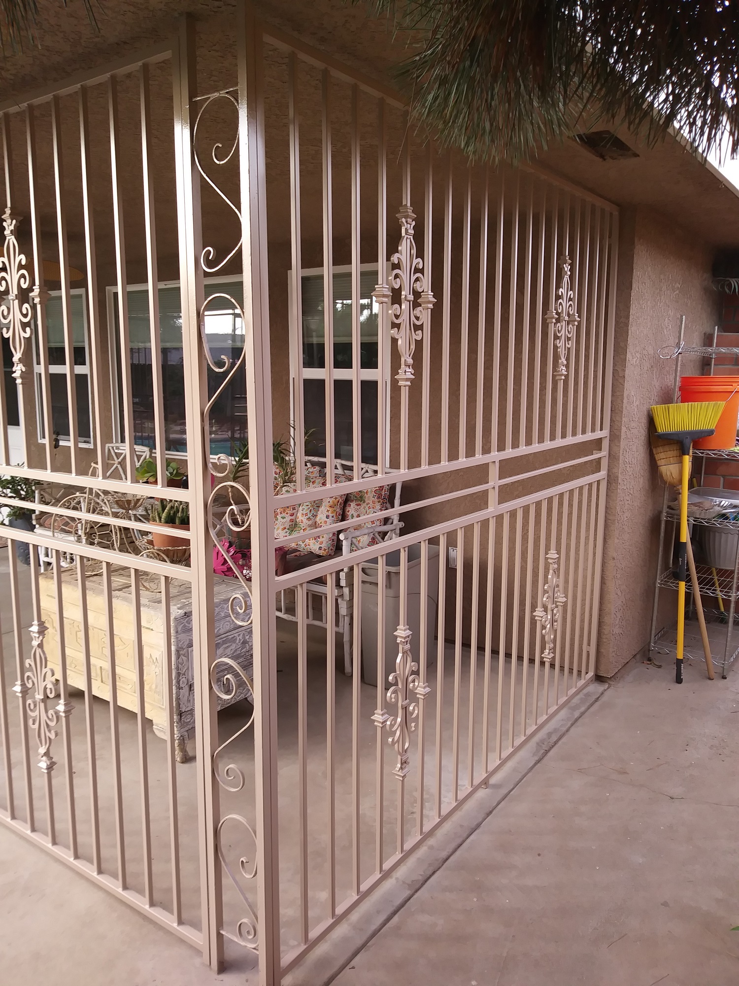 Front porch security discount
