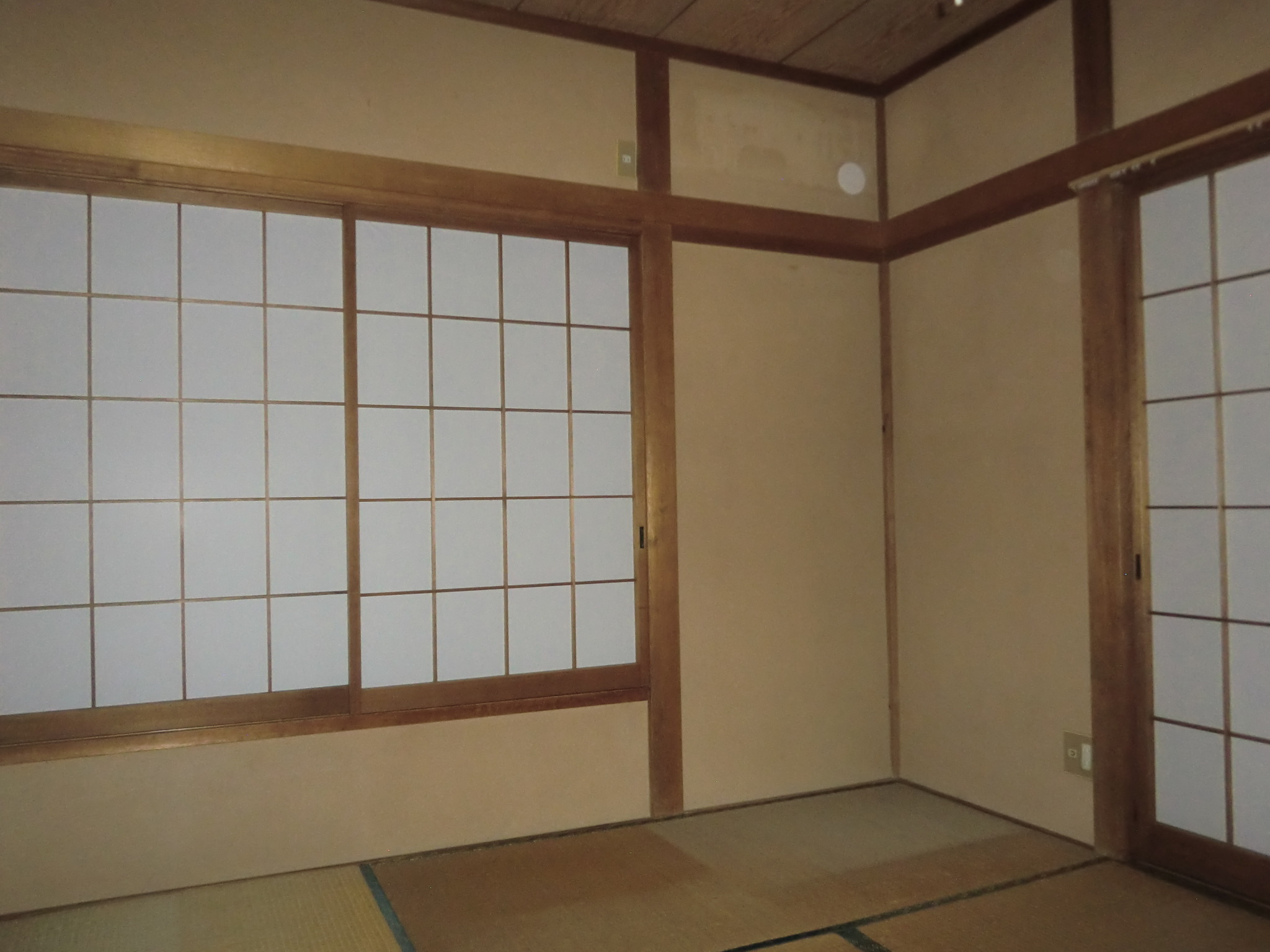 ２階和室　　　　　8月16撮影