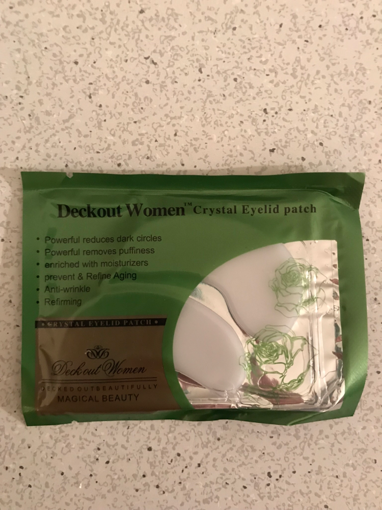 Deckout Women Crystal Eyelid Patches