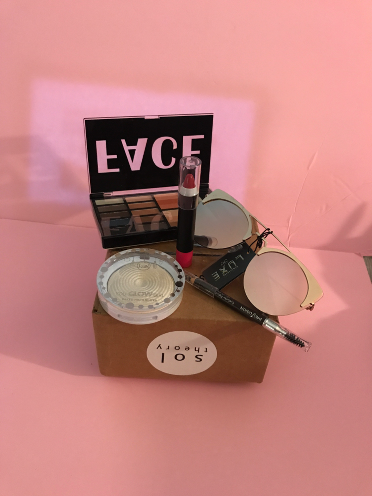 Sol theory August 2017 Hers + 3 beauty products