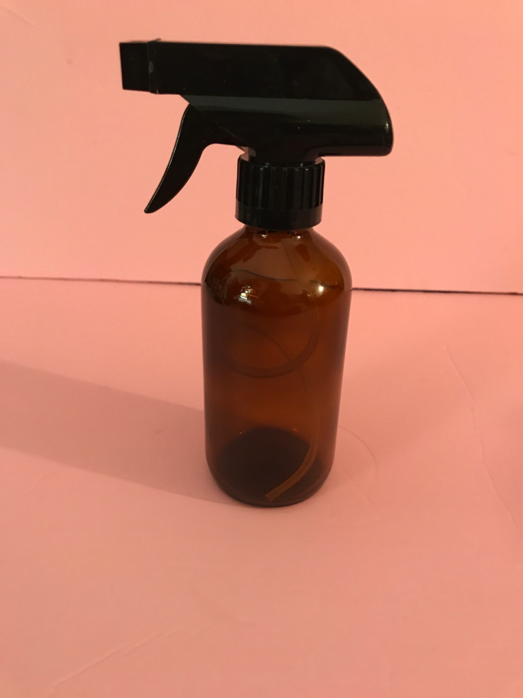 Glass bottle outlet amber Boston Round with black Trigger 8 oz