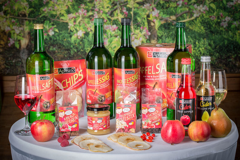 Dies ist eine Produktpräsentation des österreichischen Herstellers Apfelino, der verschiedene Getränke und Snacks aus Äpfeln anbietet.