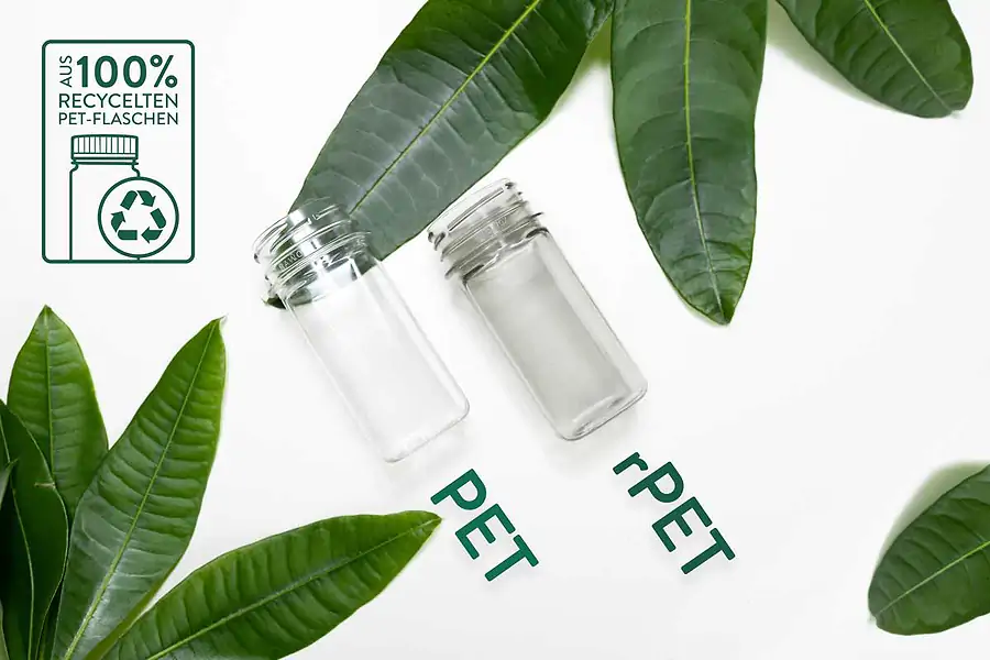 Auch bei der Verpackung geht LiveFresh den nachhaltigsten Weg: Man verwendet zu 100% recyceltes PET für die Flaschen. Ein Material, dass aus alten Rohstoffen erzeugt wird.