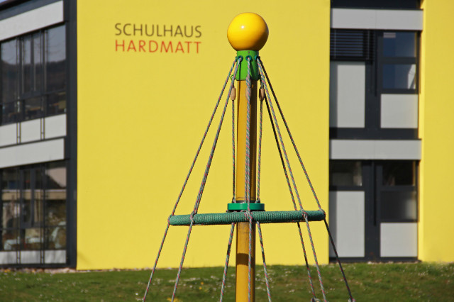 Hardmattschulhaus Südfassade